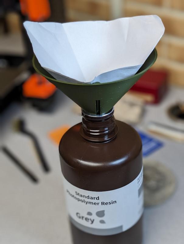 Customizable Resin Filter Funnel