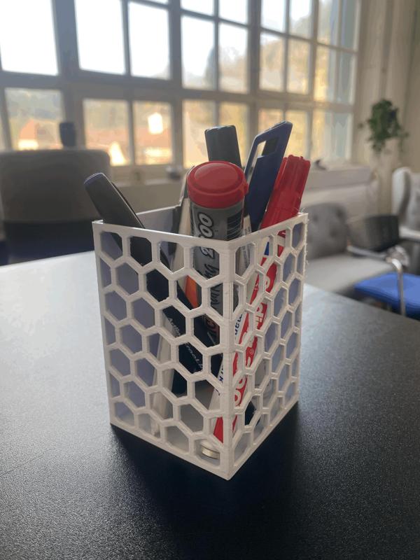 Stiftehalter - Hexagonmuster