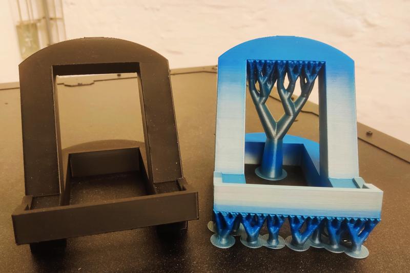 Mobile or tablet stand