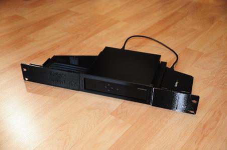 Freebox Mini 4K Rackage 1U