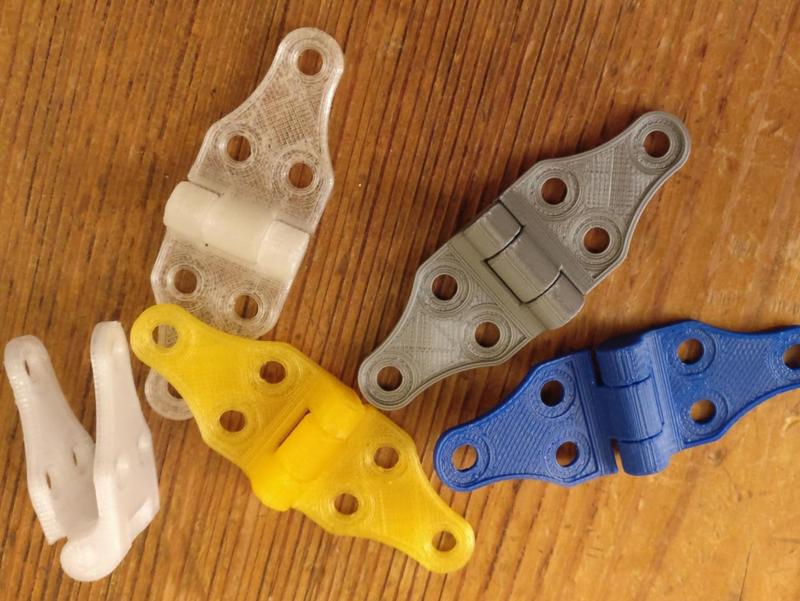 Hinges - print in place