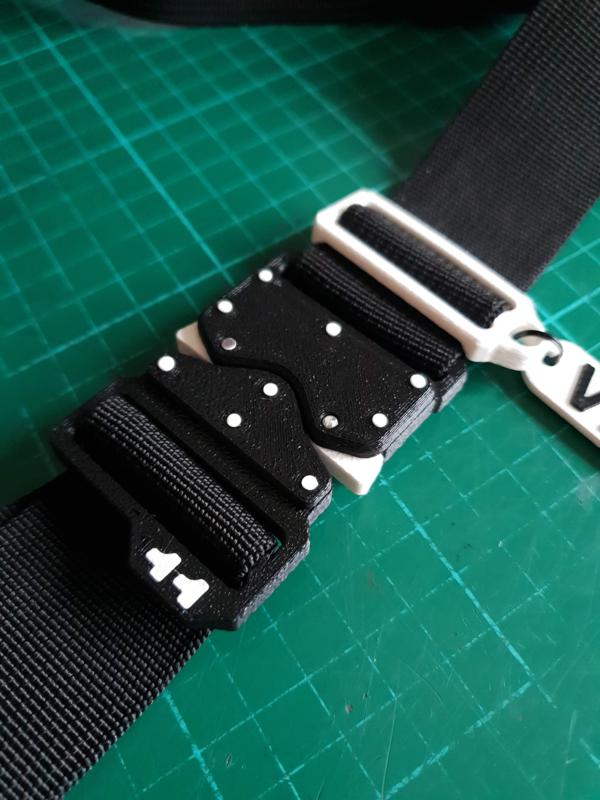 Vision 11 Mag-Lev Belt buckle