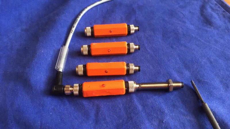 In-line indikátor snímačů M8 (s konektory LAPP 22260120-22260125/22260121-22260126)