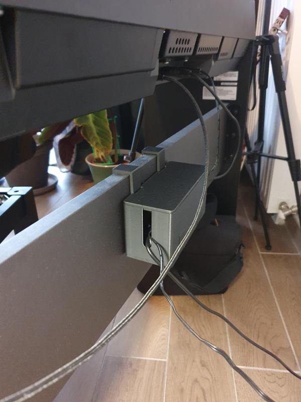 Cable box for Yamaha P-45 digital piano