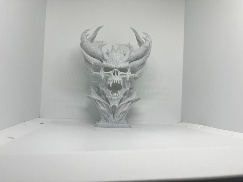 Demonic skull with horns