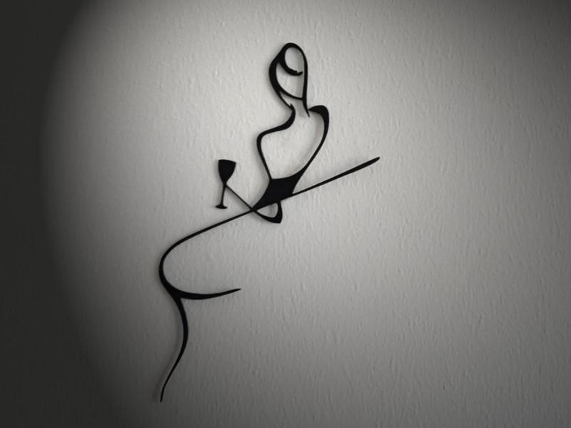 Woman at the bar wall decoration