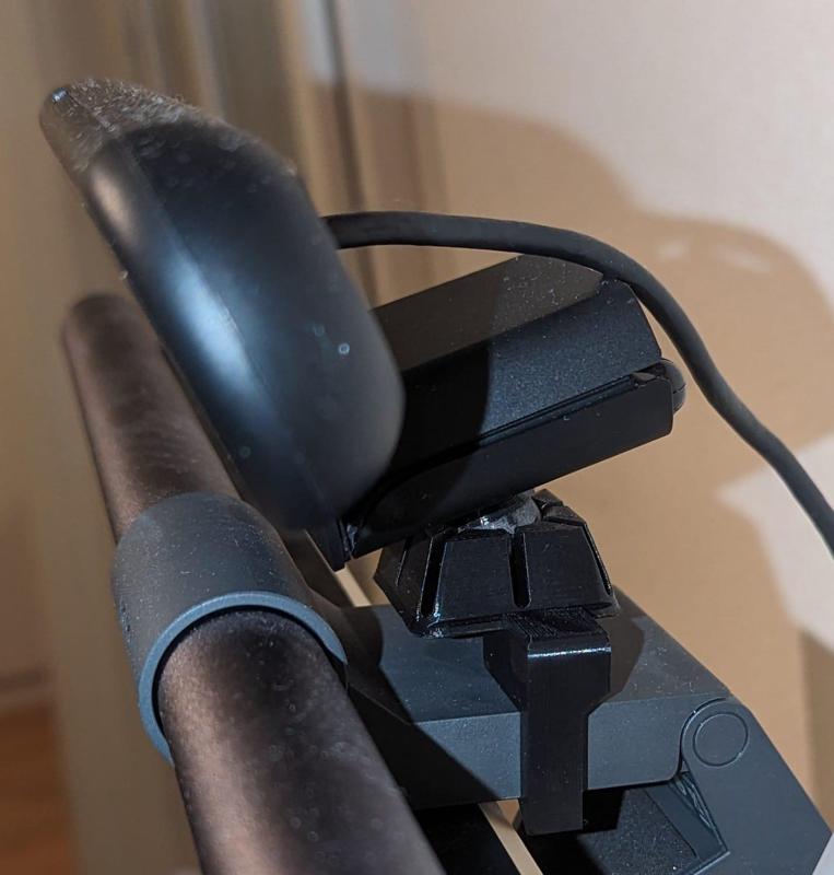 Webcam holder for BenQ Screenbar Halo