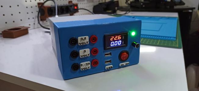 DIY ADJUSTABLE POWER SUPPLY CASE
