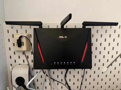 ASUS RT-AC86U router mount for Ikea Skadis