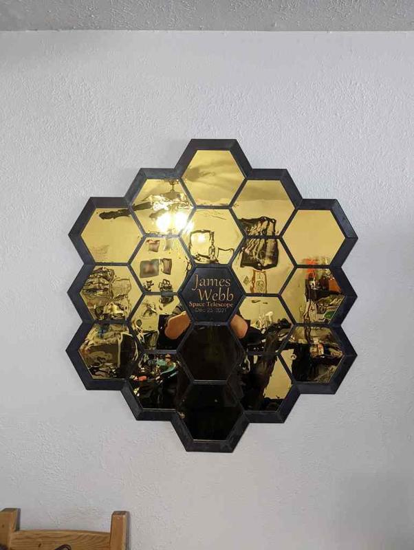 James Webb Telescop Mirror