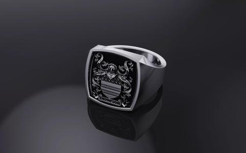 THOMPSON FAMILY CREST RING