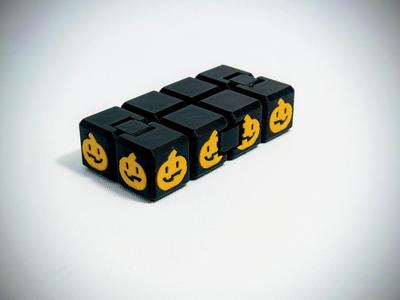 Pumpkin Infinity Cube – Halloween Fidget Toy