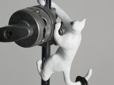 Long-Armed Cat Hook