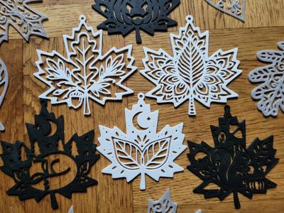 Autumn & Halloween Maple Leaf Hanger Collection 