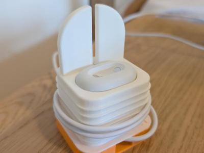 pixel watch 4 new charger with cable management 