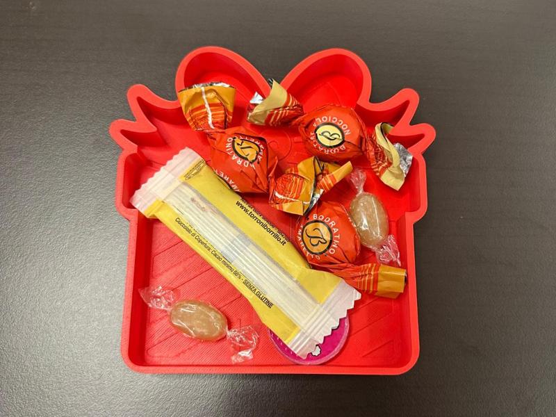 Christmas gift plate