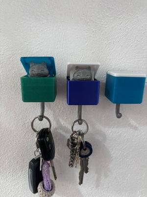 Re-engeneered catbox for reliability and easier printing