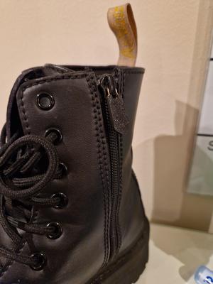 Paper clip zipper pull repair