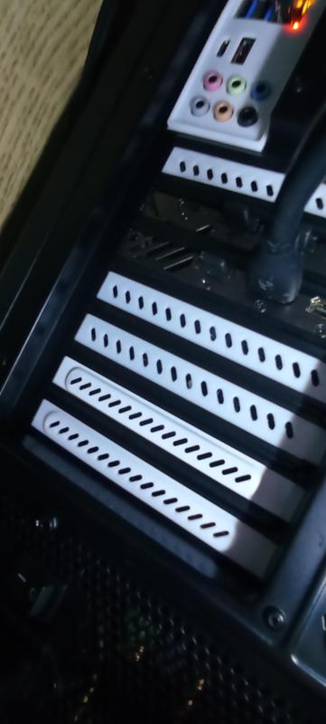 Fractal Define R5 pci-e slot cover replacment.