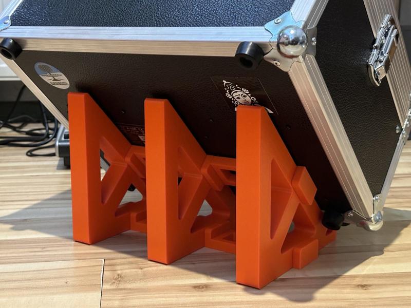 Eurorack Suitcase Stand