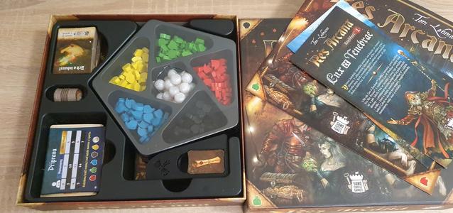 Res Arcana - Scroll Holder