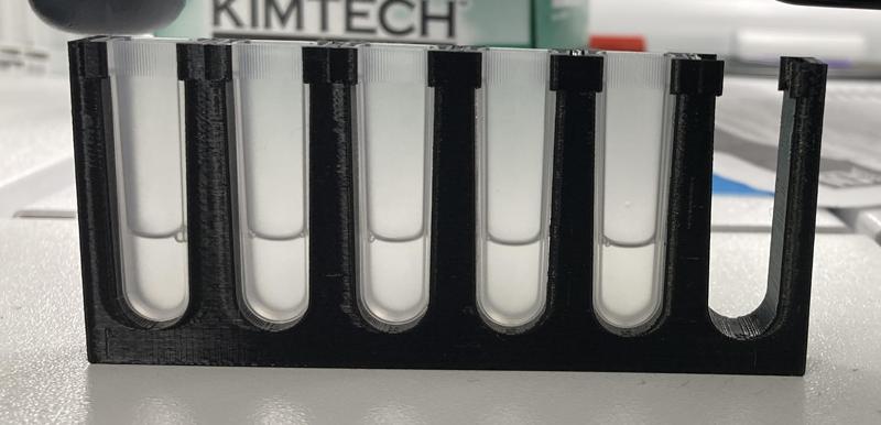 Reaction vessel holder