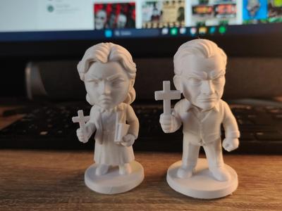Ed and Lorraine Warren Chibis - The Conjuring