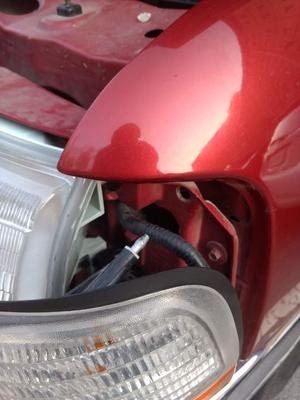Ford Truck Parking Lamp Retainer