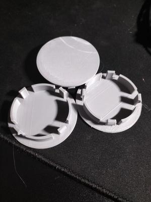 Ford Focus mk1 wheel lids