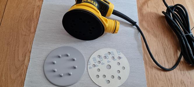 Sandpaper installation DEWALT DWE6423 Ø 125 mm
