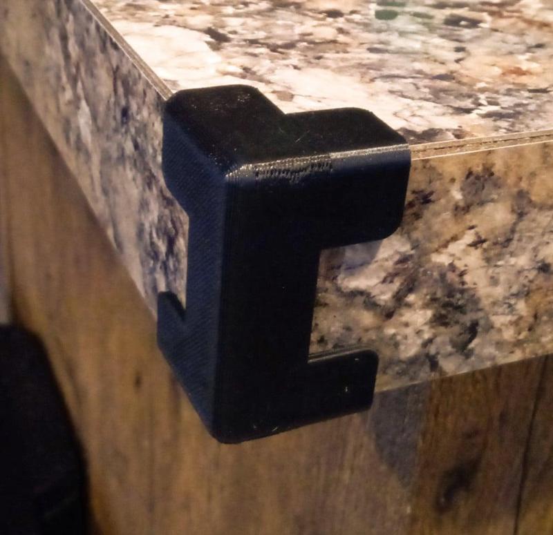 Counter Corner Guard