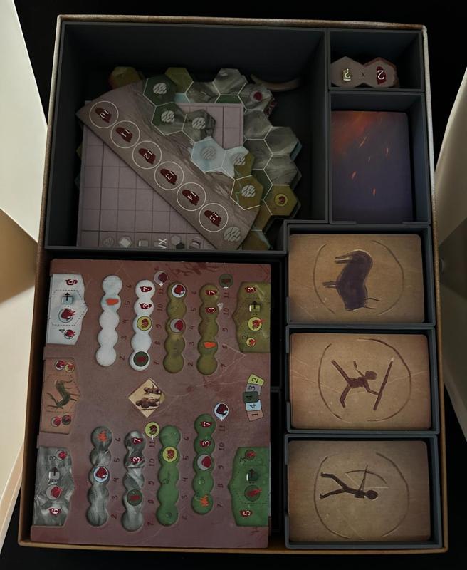 Insert organiser for Footprints the board game