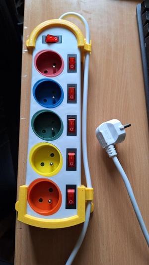 FOXTER Multiple Socket Holder