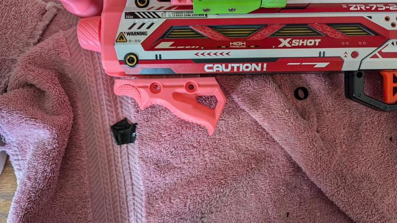 grips for airsoft or blaster tag