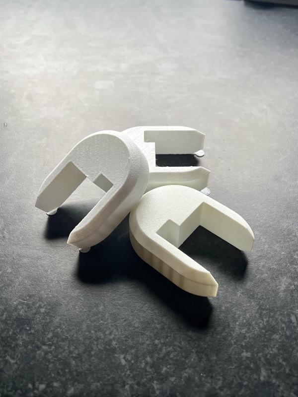 Prevent door closing