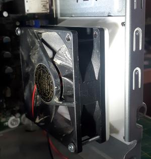 92mm to 80mm Computer fan mount adapter