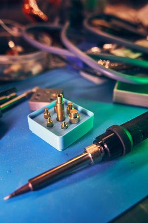 Gridfinity 1x1x2 heat set insert iron tools