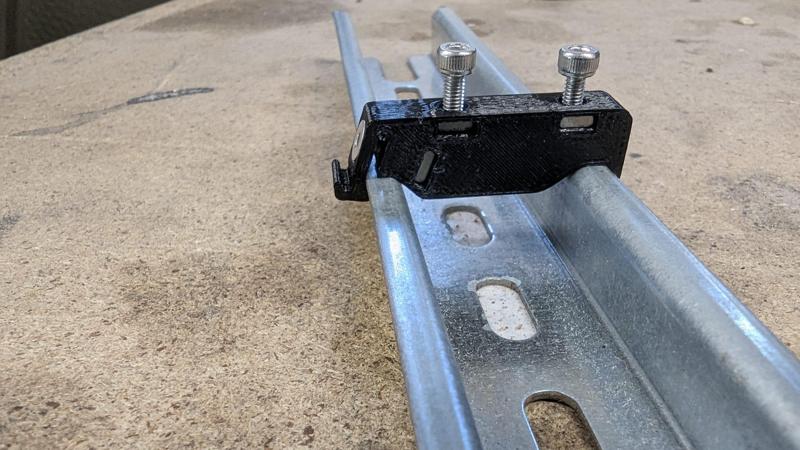 DIN rail adapter screwable or glueable