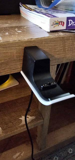 headphone base mount