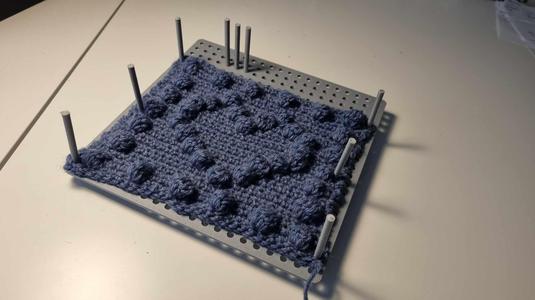 Grannysquare stretcher