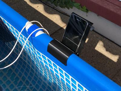 Handyhalter Intex Pool Fixation Mobile