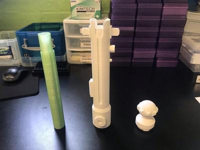 Ahsoka Collapsing Lightsaber (Removable Blade)