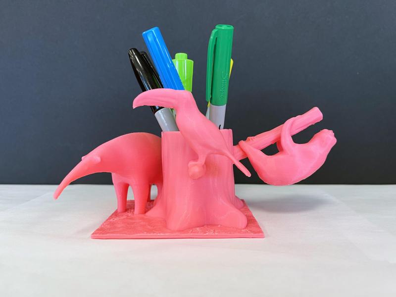 Rainforest pen holder v3
