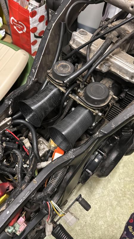 Intake Trumpet Suzuki GS500