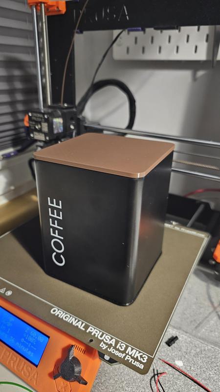 Coffee container lid