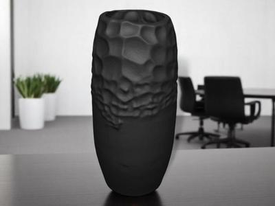 Halfrock - Elegant Vase with Contrasting Texture