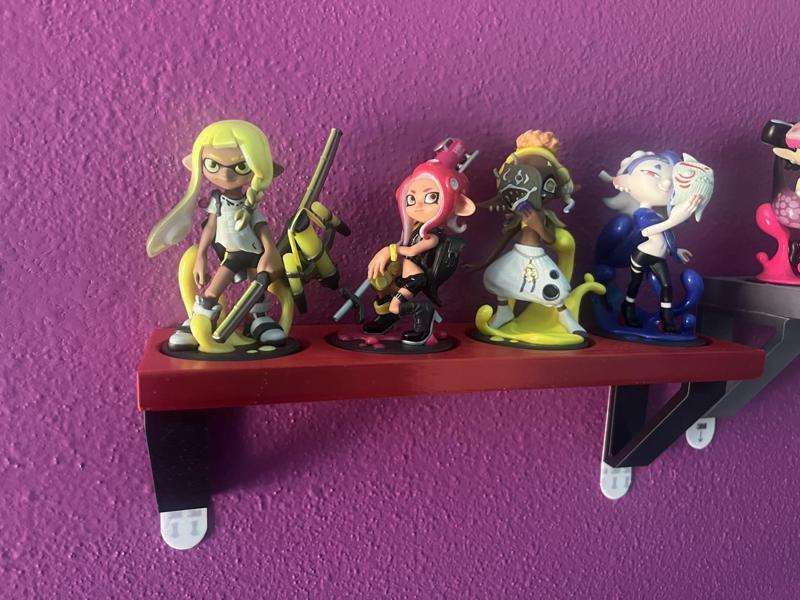 Amiibo Shelf