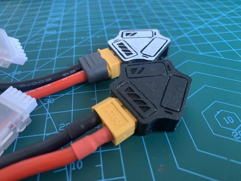 XT60 battery cap with charge indicators