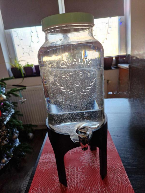 Lidl beverage dispenser stand (17.5 cm bottom diameter)