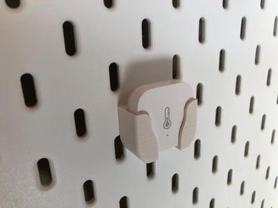 Aqara temperature sensor Skadis mount